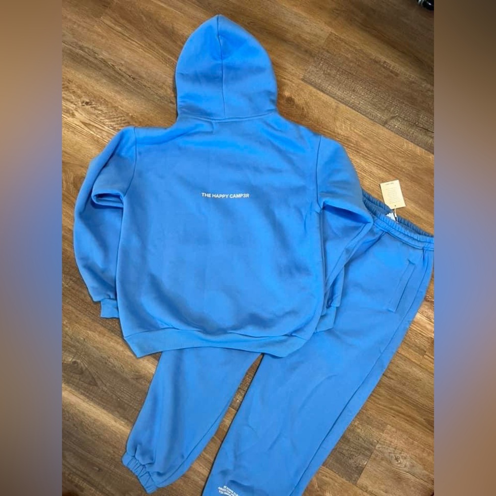 Happy Camper Set, Size Medium, new with tags!